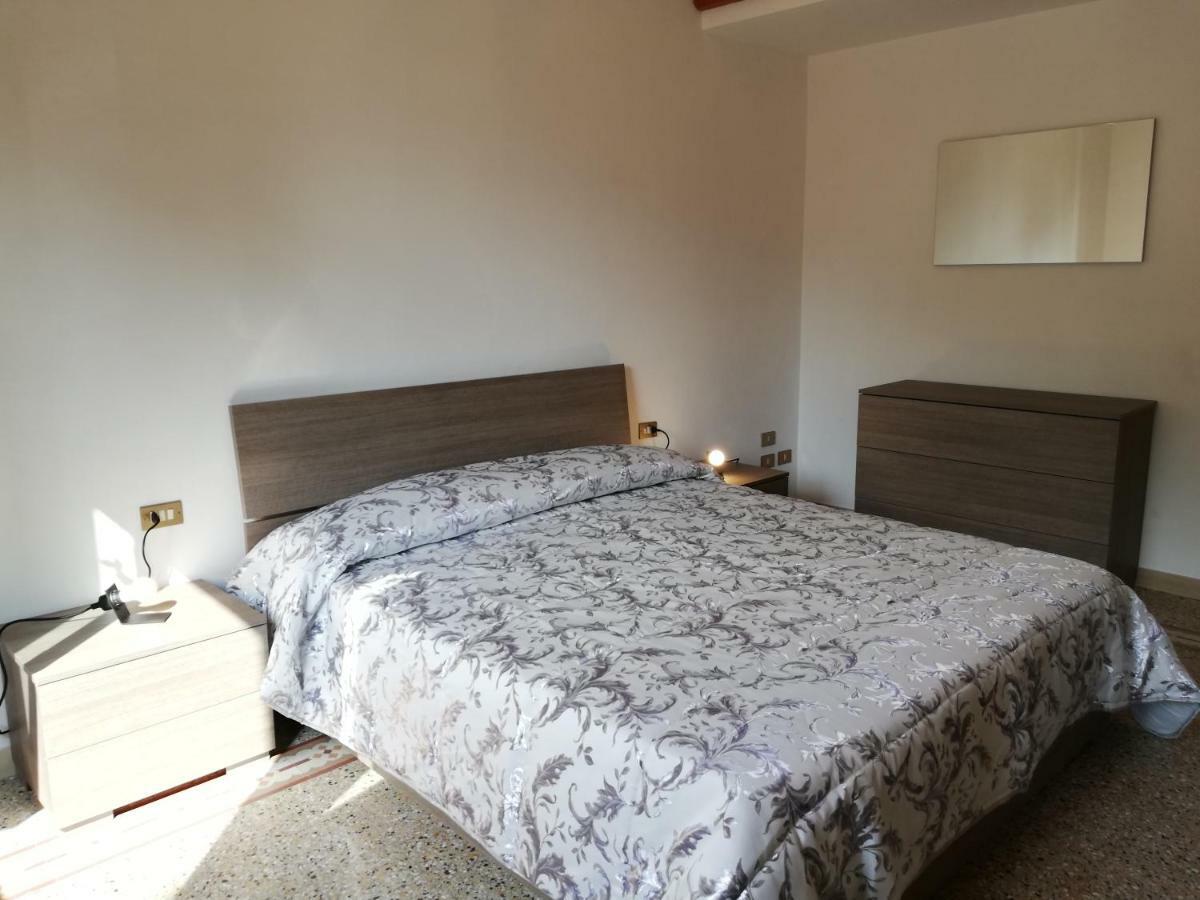 Prato Barone A Firenze Lägenhet Exteriör bild